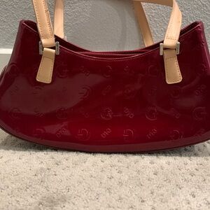 Guess purse